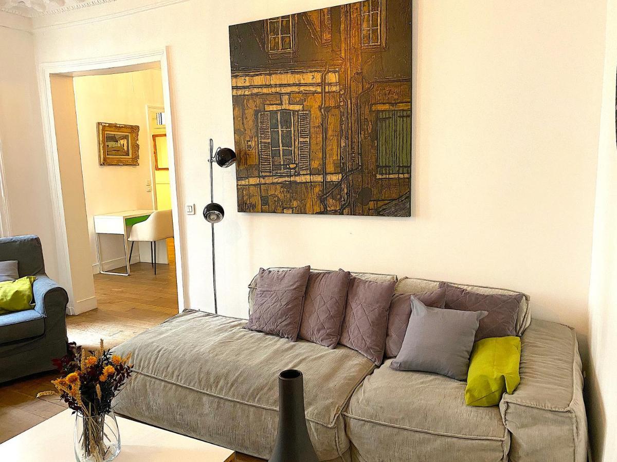 Real Parisian Apartment With 2 Bedrooms And Ac エクステリア 写真